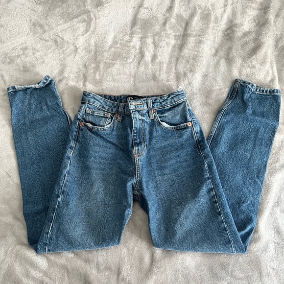 Zara Denim - ✨ Zara High Rise Straight Leg Jeans